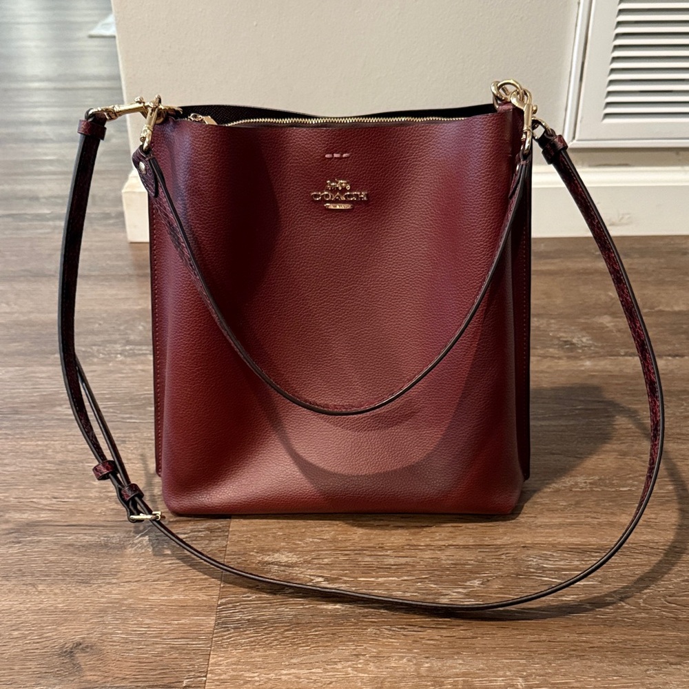 Coach Mollie Bucket Bag - Wine Multi